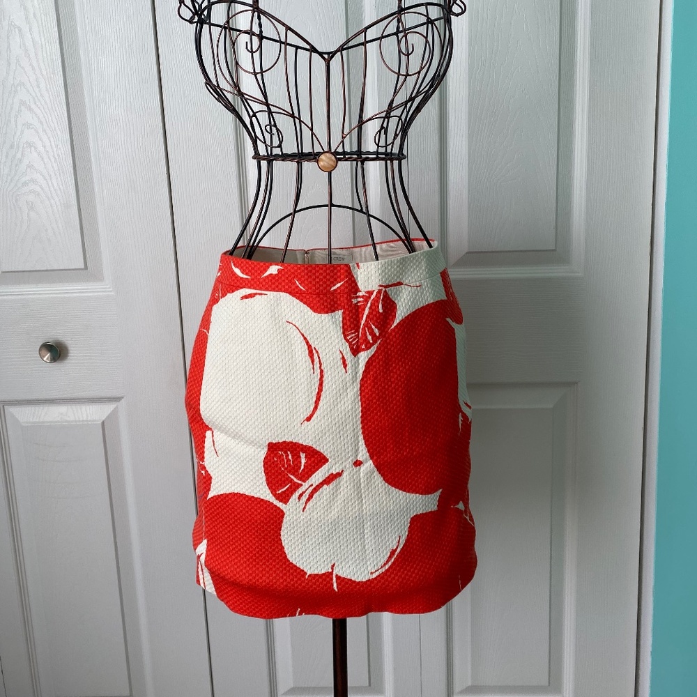 J Crew Red and White Apple mini skirt